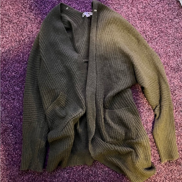 Olive Green Cardigan - Picture 1 of 2